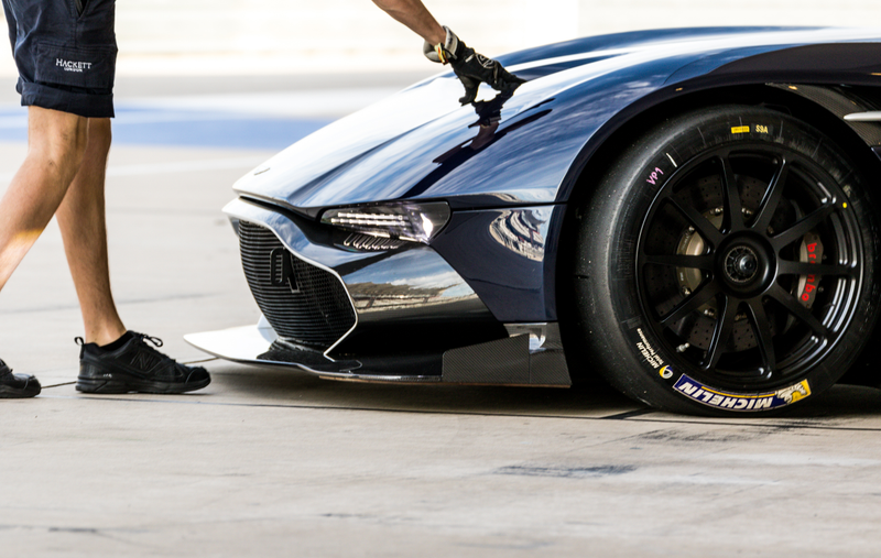 Illustration for article titled Behold The Unfathomably Gorgeous Spectacle Of An Aston Martin Vulcan Track Day